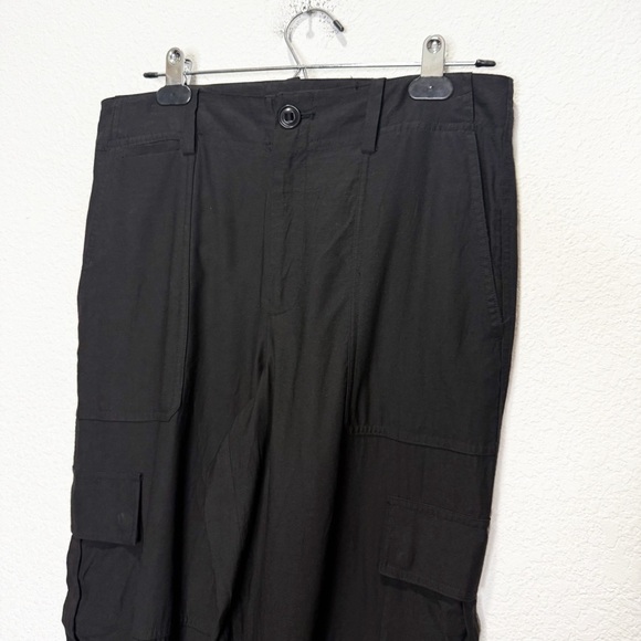 Vince Wide-leg Cargo Lightweight Drapey Woven Pants Quiet Luxury Minimalist - Picture 7 of 15